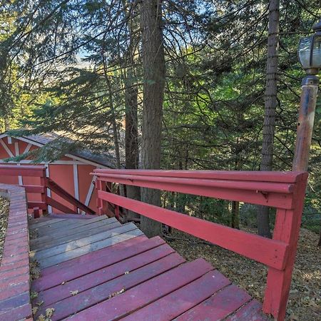 סן ברנרדינו Lake Arrowhead Cabin With Deck And Stunning Mtn Views! מראה חיצוני תמונה