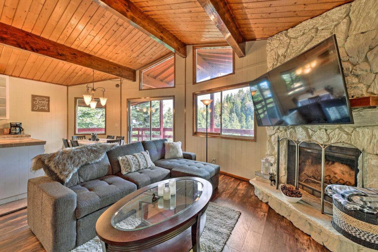 סן ברנרדינו Lake Arrowhead Cabin With Deck And Stunning Mtn Views! מראה חיצוני תמונה