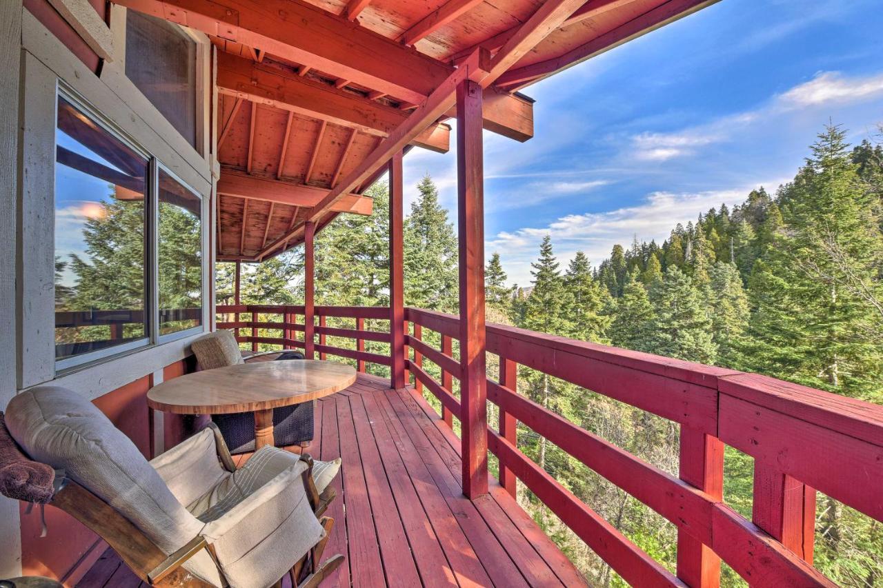 סן ברנרדינו Lake Arrowhead Cabin With Deck And Stunning Mtn Views! מראה חיצוני תמונה